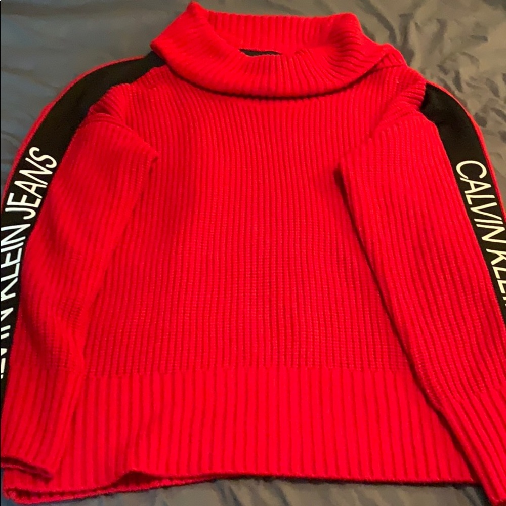 Sweater - Picture 2 of 2